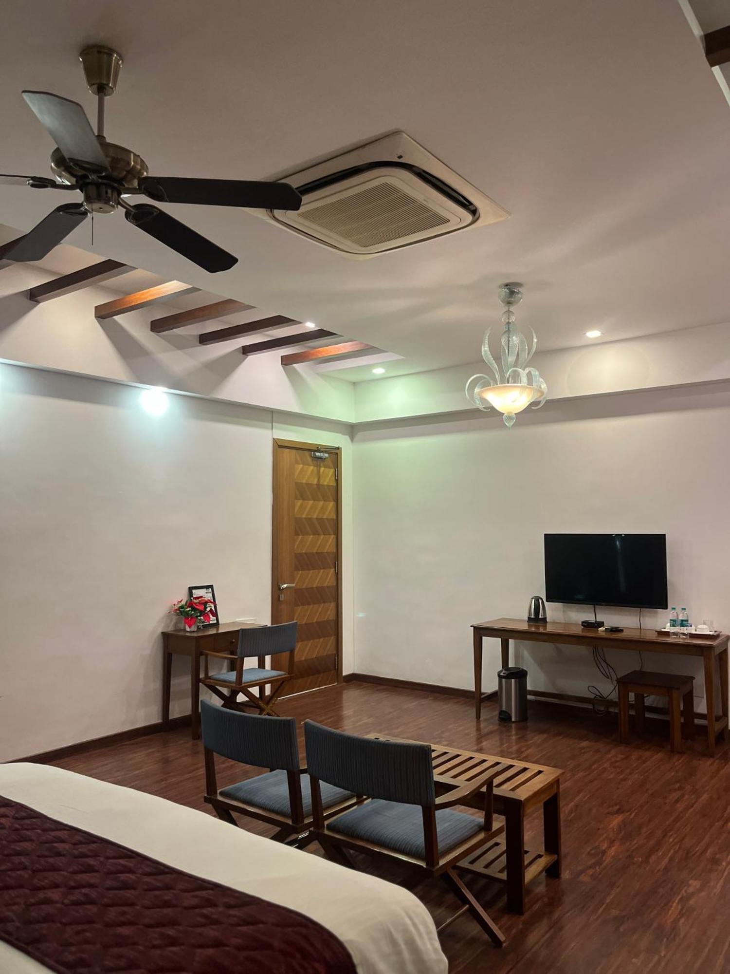 Hotel Maroma Ecr